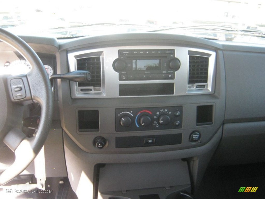 2008 Ram 1500 Lone Star Edition Quad Cab - Light Khaki Metallic / Khaki photo #9