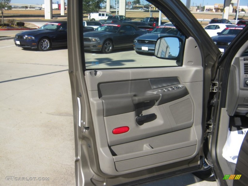 2008 Ram 1500 Lone Star Edition Quad Cab - Light Khaki Metallic / Khaki photo #15
