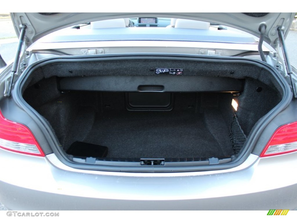 2009 BMW 1 Series 135i Convertible Trunk Photo #59817581
