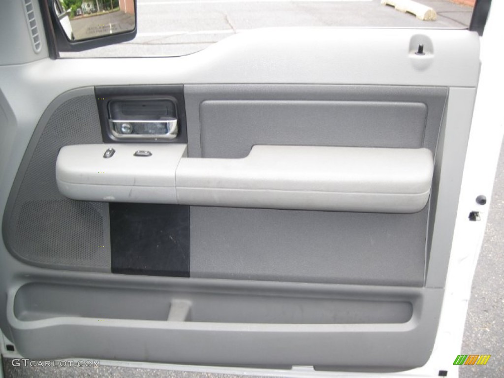 2008 F150 XLT SuperCab - Oxford White / Medium/Dark Flint photo #26