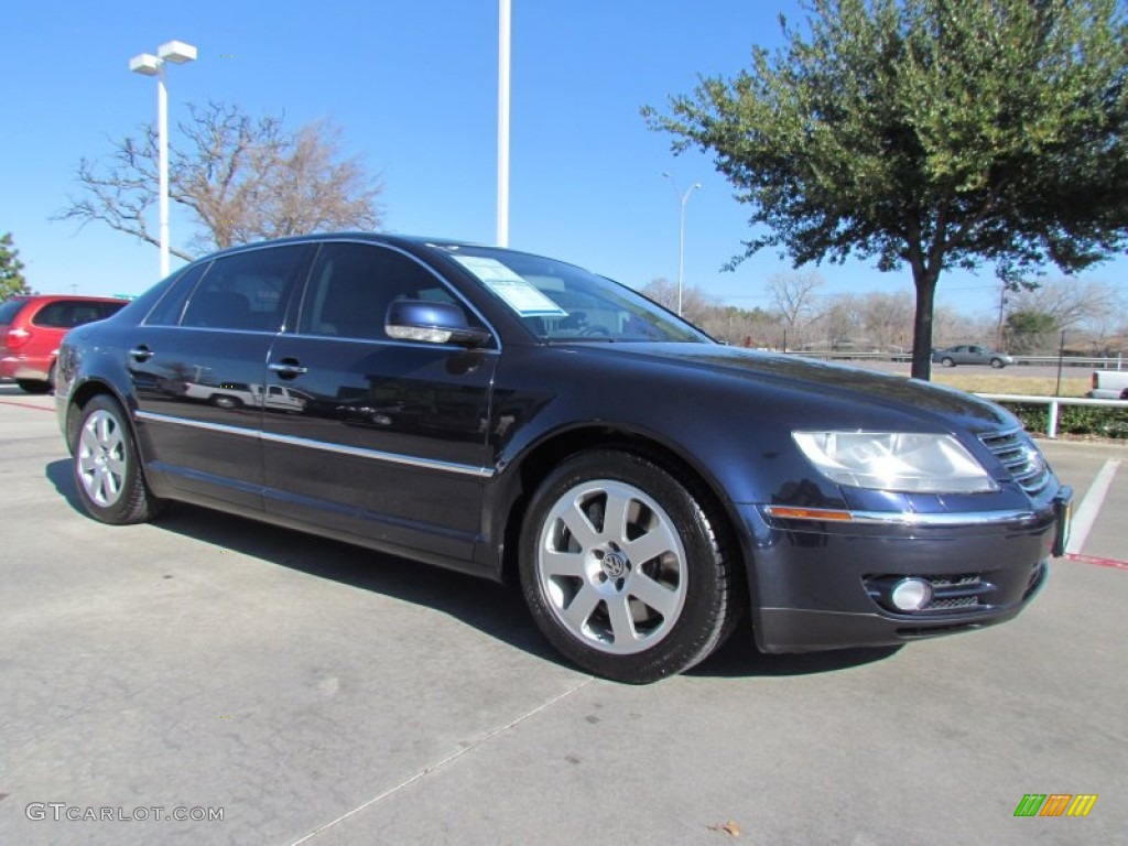 Deep Blue Pearlesent 2004 Volkswagen Phaeton V8 4Motion Sedan Exterior Photo #59818805