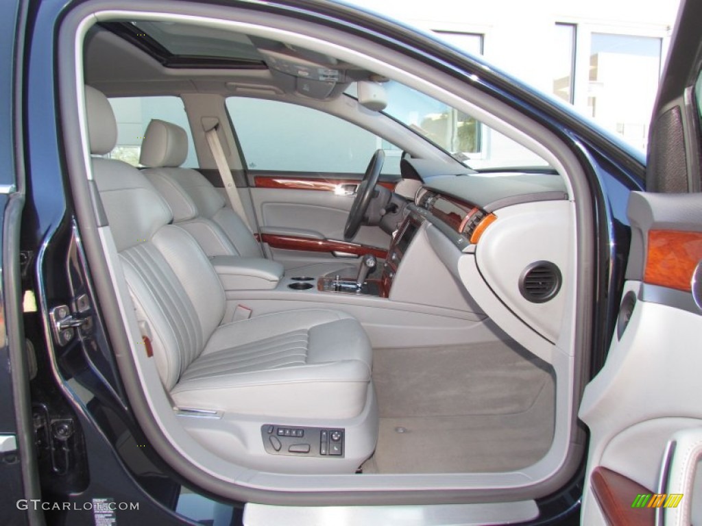 Sonnen Beige Interior 2004 Volkswagen Phaeton V8 4Motion Sedan Photo #59818835