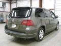 Meteor Gray Metallic - Routan SEL Photo No. 5
