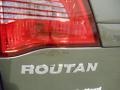 Meteor Gray Metallic - Routan SEL Photo No. 31