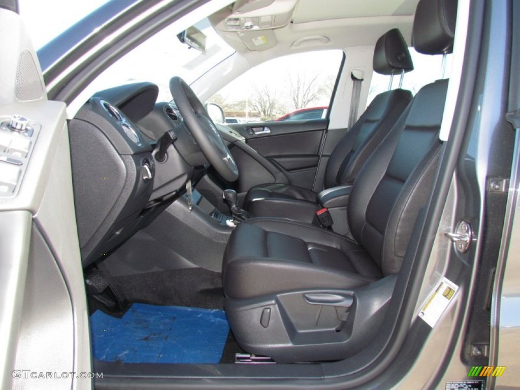 Black Interior 2012 Volkswagen Tiguan SE Photo #59820737