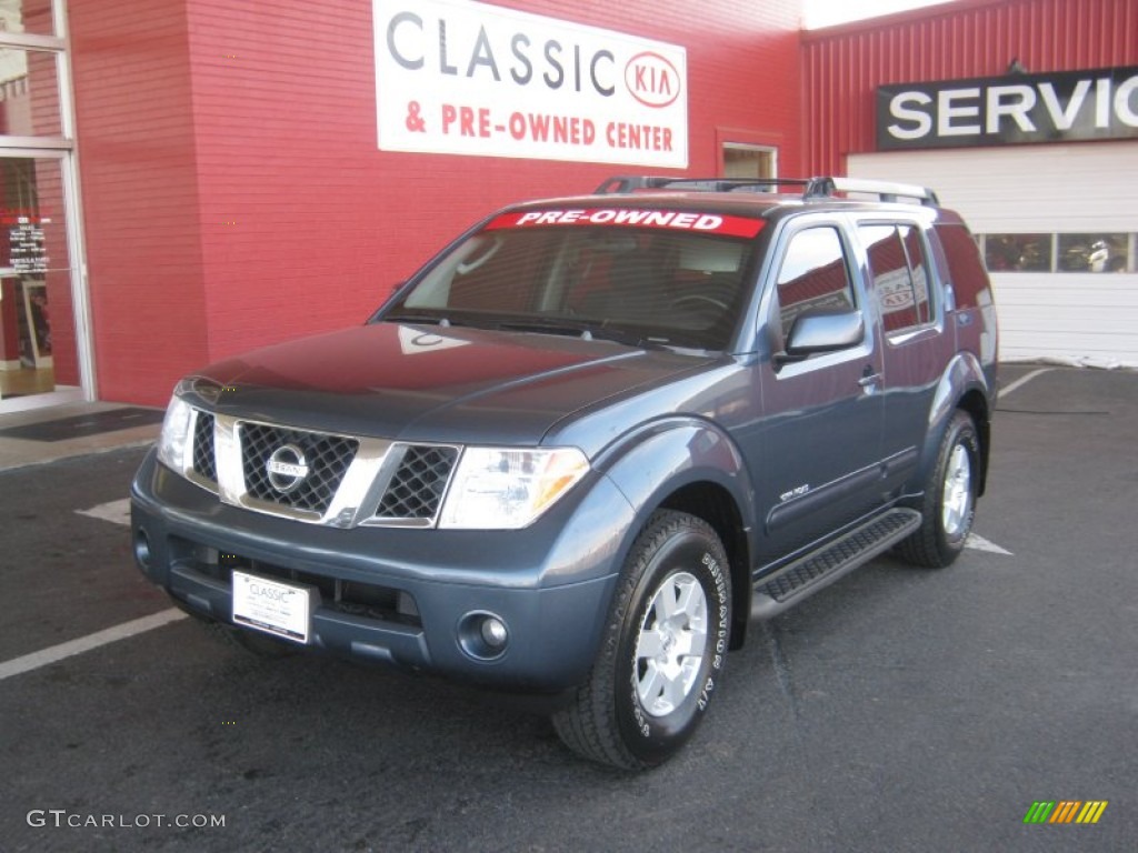 2005 Pathfinder SE 4x4 - Silverton Blue Pearl / Graphite photo #1