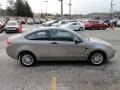 2008 Vapor Silver Metallic Ford Focus SE Coupe  photo #5