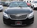 Black - Camry LE Photo No. 7