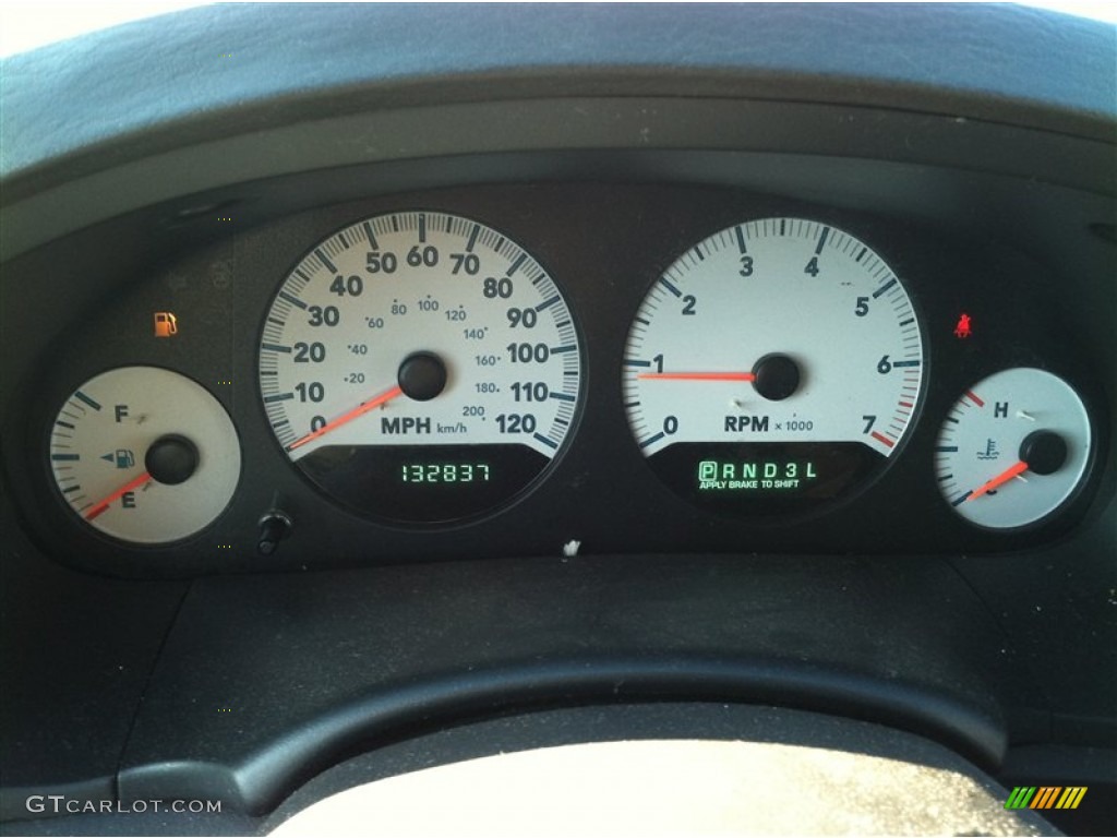 2005 Dodge Grand Caravan SXT Gauges Photo #59826134