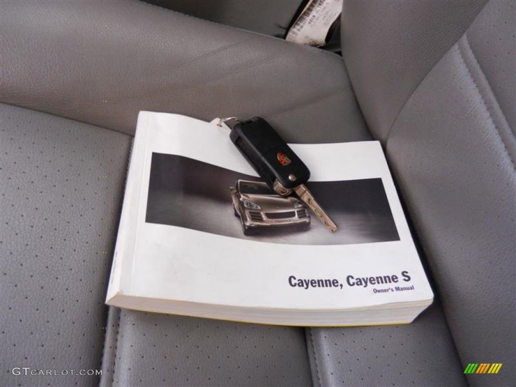 2008 Porsche Cayenne S Books/Manuals Photo #59830587