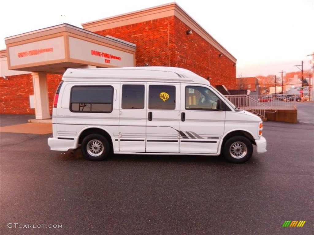 1998 Savana Van 1500 Passenger Conversion - White / Gray photo #13