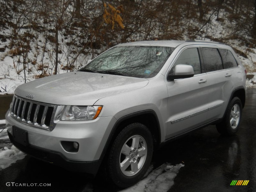 2011 Grand Cherokee Laredo 4x4 - Bright Silver Metallic / Black photo #1