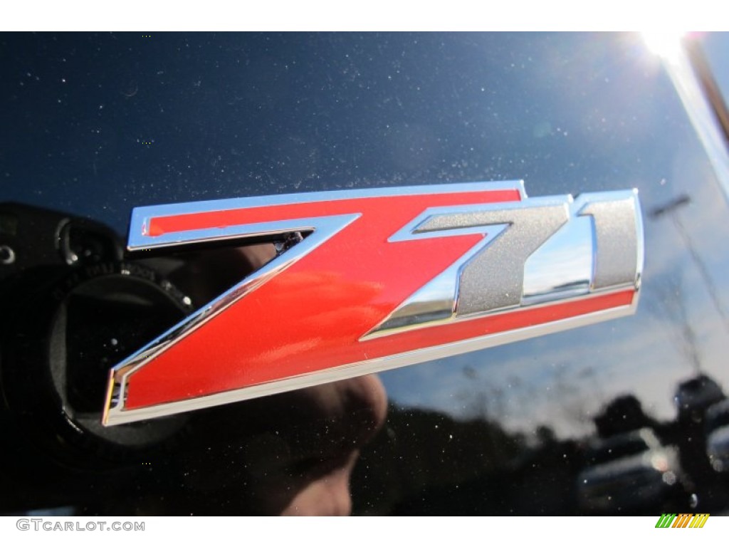 2012 Chevrolet Avalanche Z71 Marks and Logos Photo #59832858