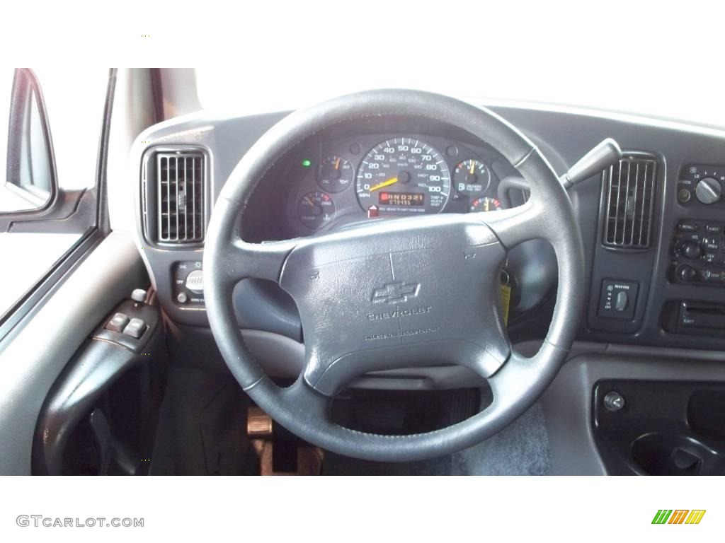 1997 Chevy Van G1500 Passenger - Olympic White / Gray photo #18