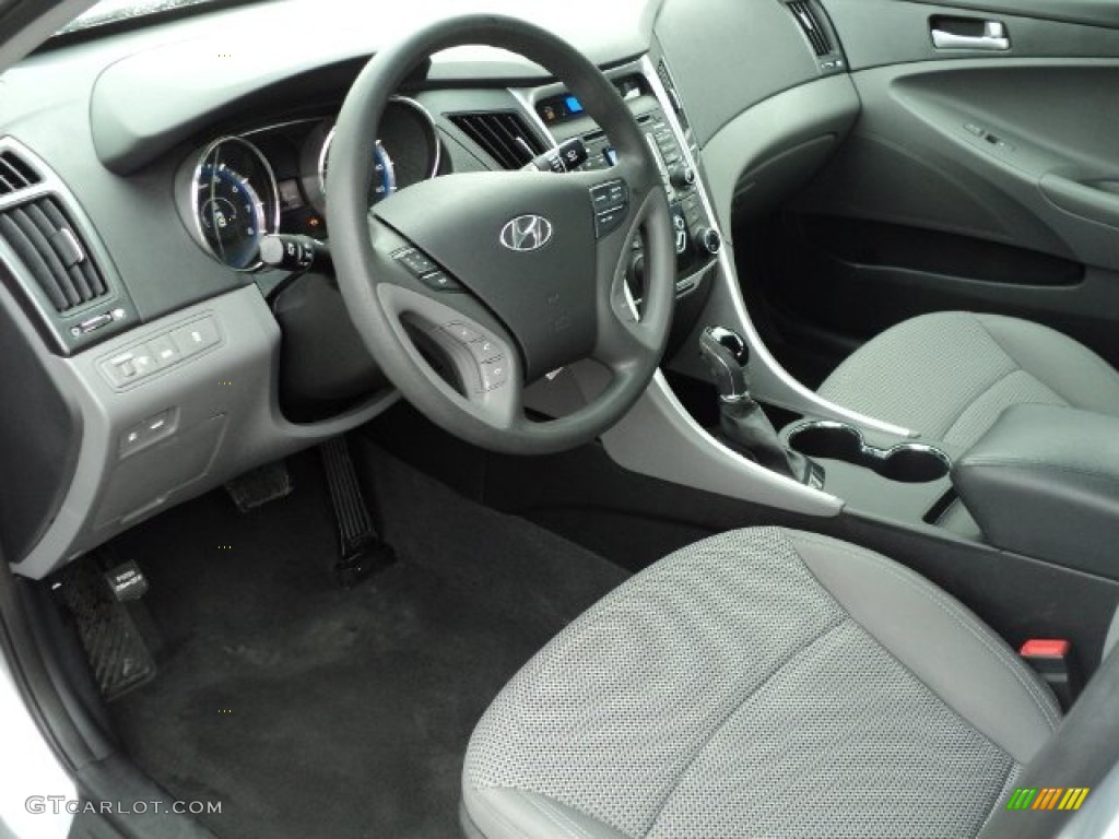 Gray Interior 2011 Hyundai Sonata GLS Photo #59839395