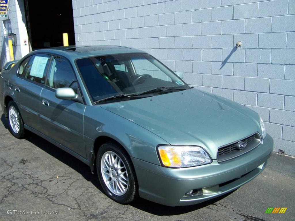 2004 Legacy L Sedan - Seamist Green Pearl / Gray Moquette photo #9