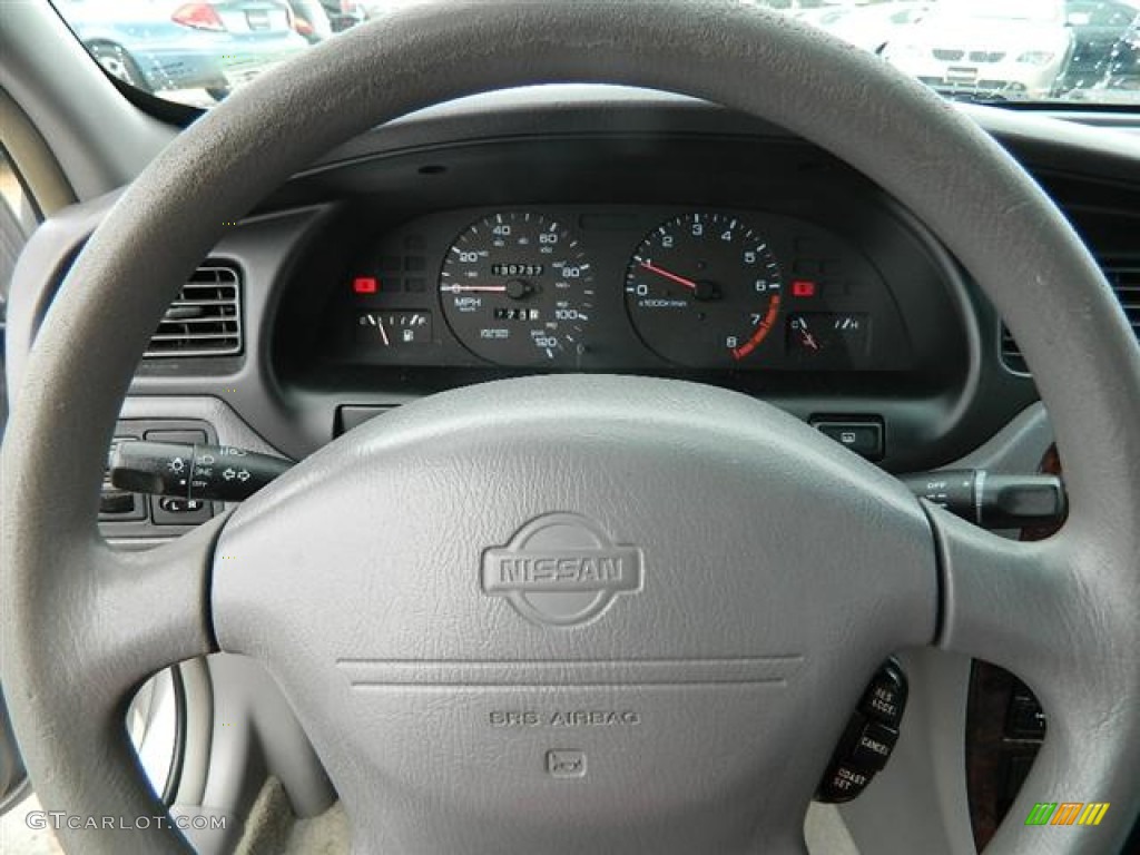 1999 Altima GXE - Silver Metallic / Grey photo #24