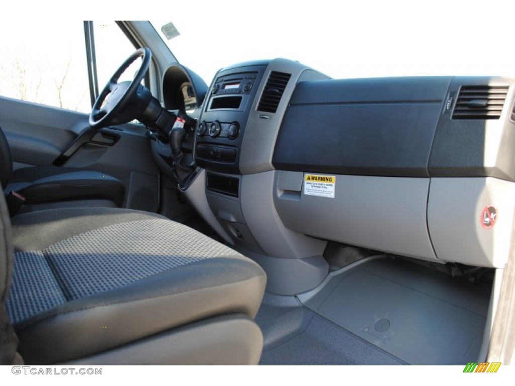 2012 Sprinter 2500 Cargo Van - Arctic White / Lima Black Fabric photo #8