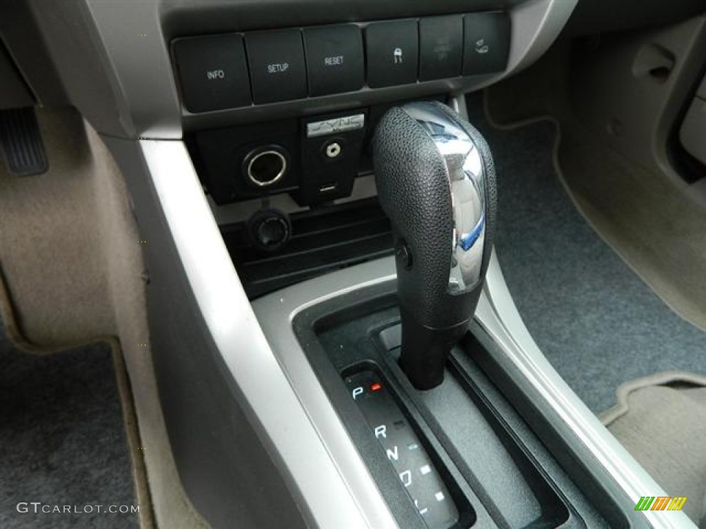 2010 Ford Focus SES Sedan 4 Speed Automatic Transmission Photo #59845158