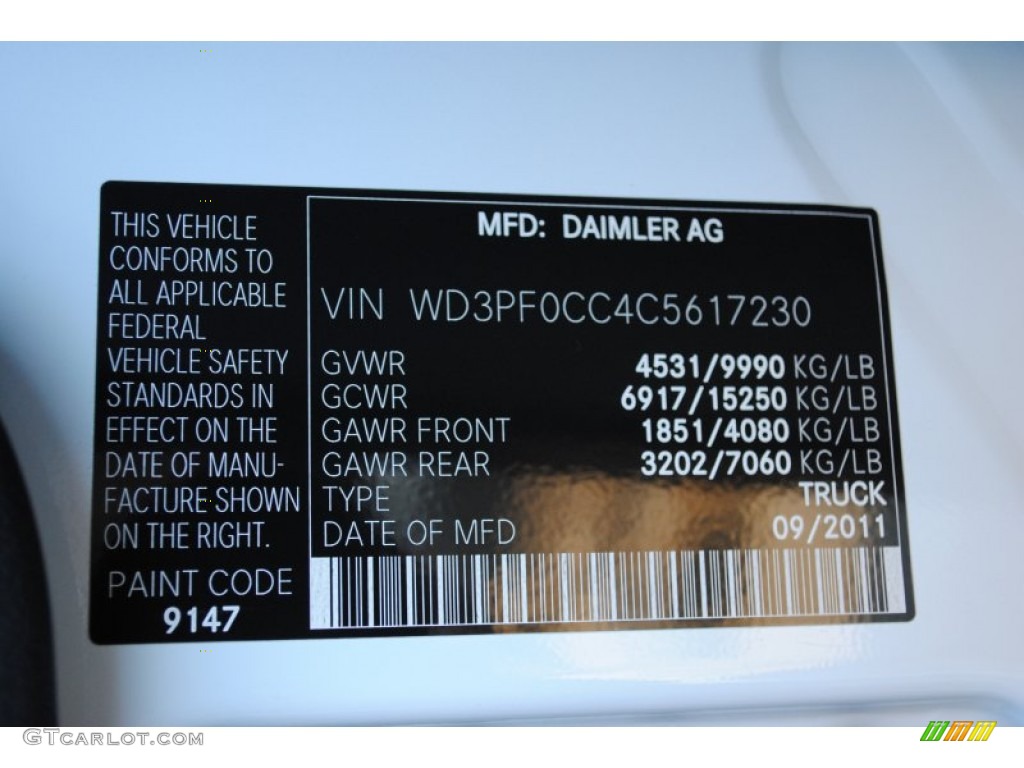2012 Sprinter 2500 High Roof Cargo Van - Arctic White / Lima Black Fabric photo #16