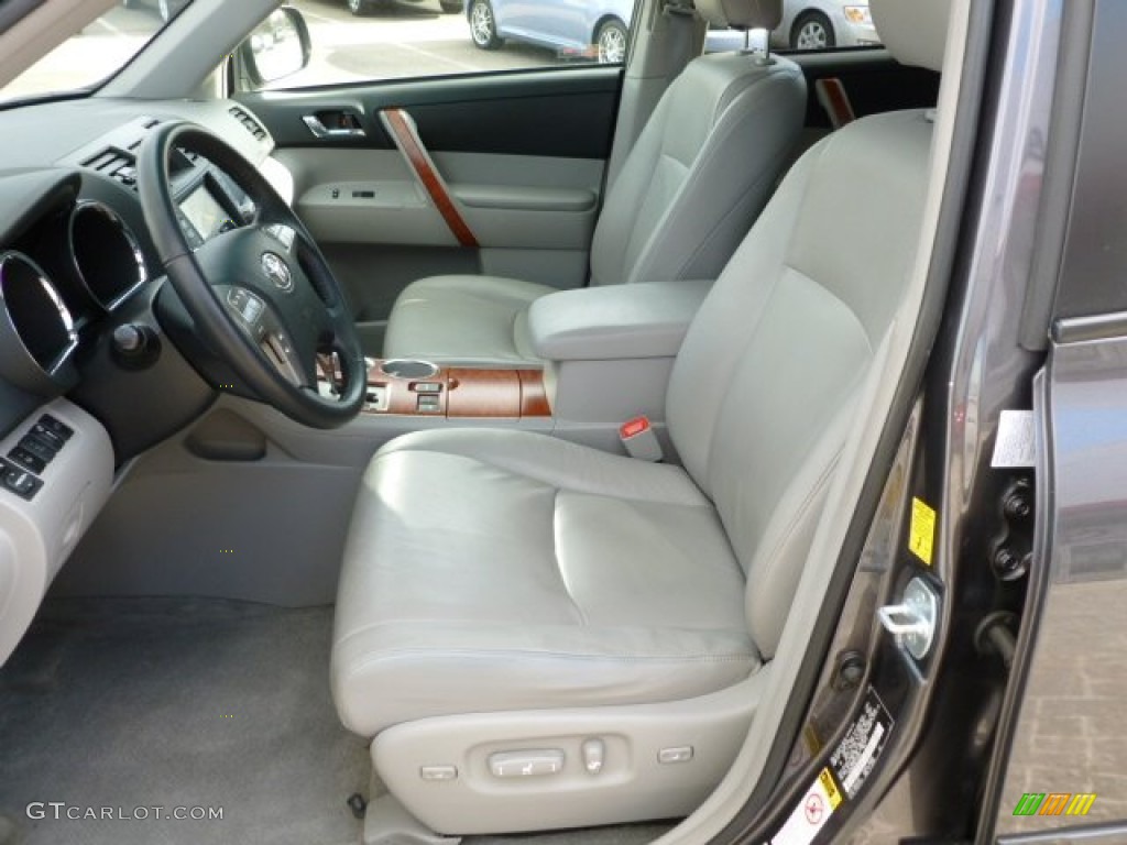 2010 Highlander Limited 4WD - Magnetic Gray Metallic / Ash photo #14