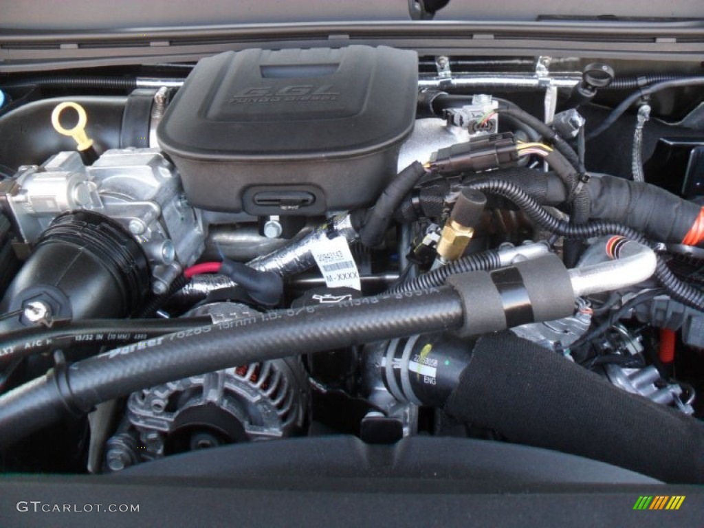 2012 Chevrolet Silverado 2500HD LTZ Crew Cab 4x4 Engine Photos