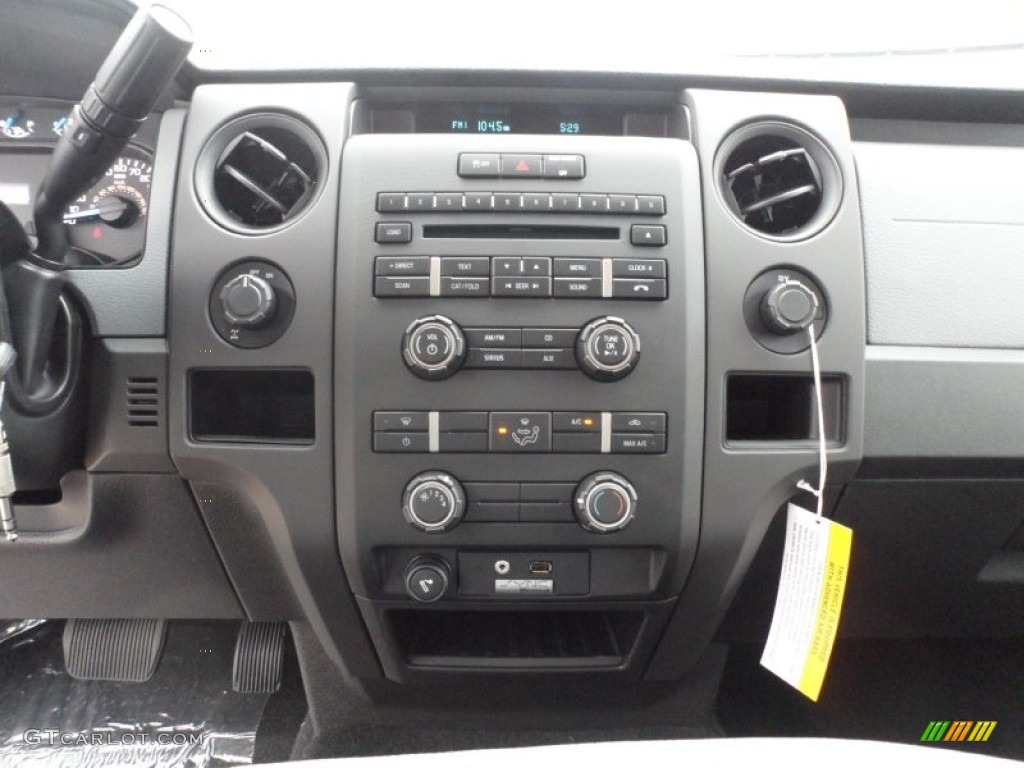 2012 Ford F150 STX SuperCab Controls Photo #59848753