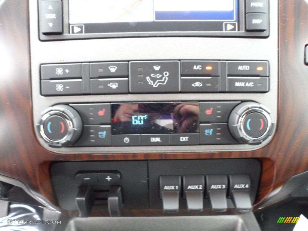 2012 Ford F250 Super Duty Lariat Crew Cab 4x4 Controls Photo #59850184