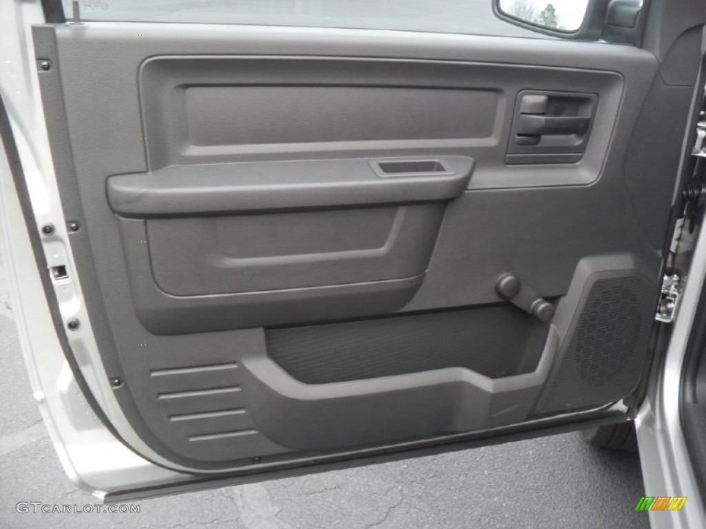 2012 Ram 1500 ST Regular Cab - Bright Silver Metallic / Dark Slate Gray/Medium Graystone photo #9