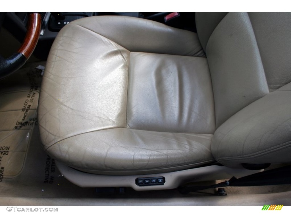 2002 9-3 SE Convertible - Cosmic Blue Metallic / Sand Beige photo #35