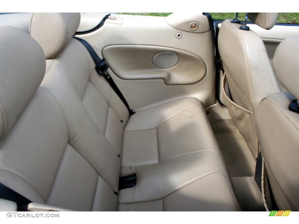 2002 9-3 SE Convertible - Cosmic Blue Metallic / Sand Beige photo #47