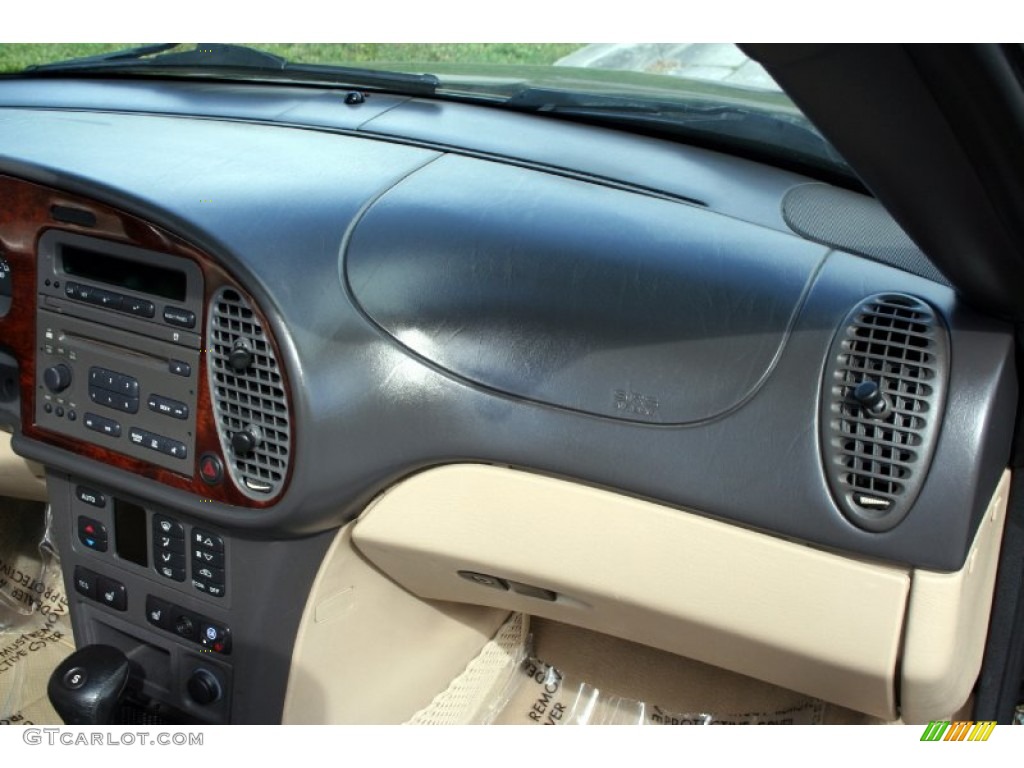 2002 9-3 SE Convertible - Cosmic Blue Metallic / Sand Beige photo #65