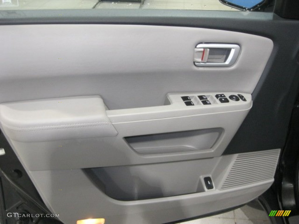 2009 Honda Pilot EX-L 4WD Gray Door Panel Photo #59854198