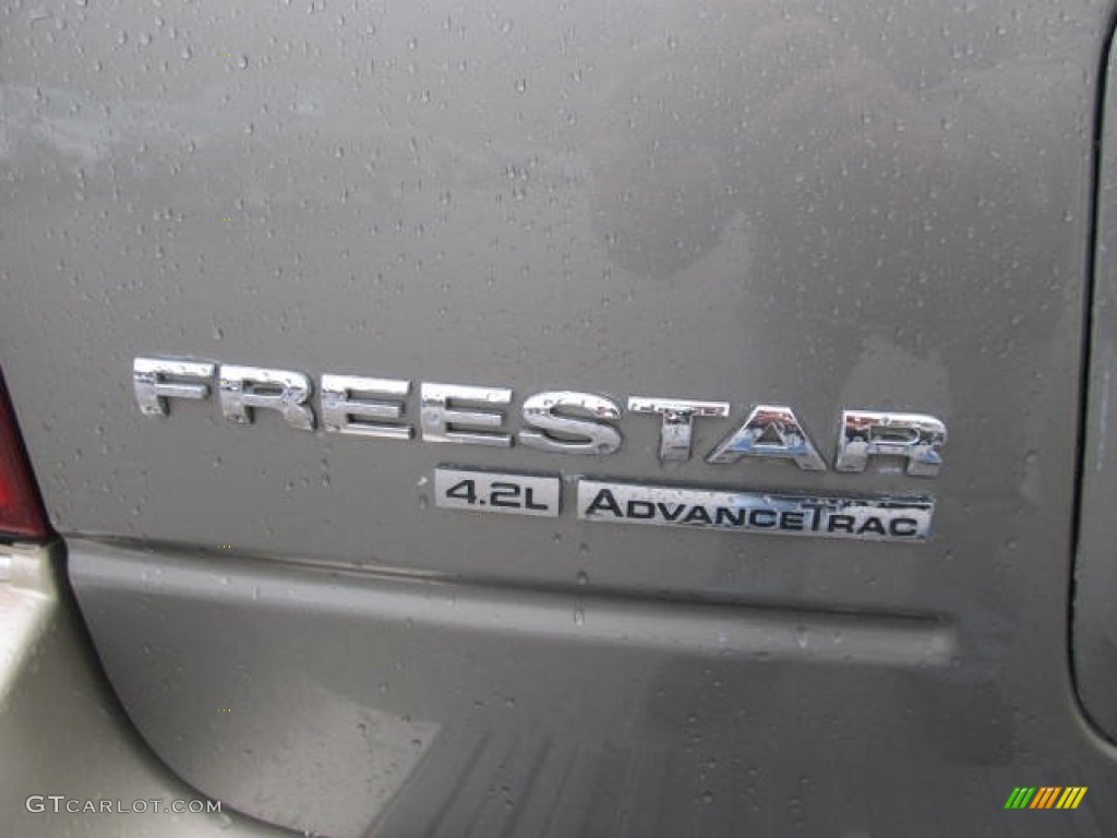 2004 Ford Freestar Limited Marks and Logos Photos