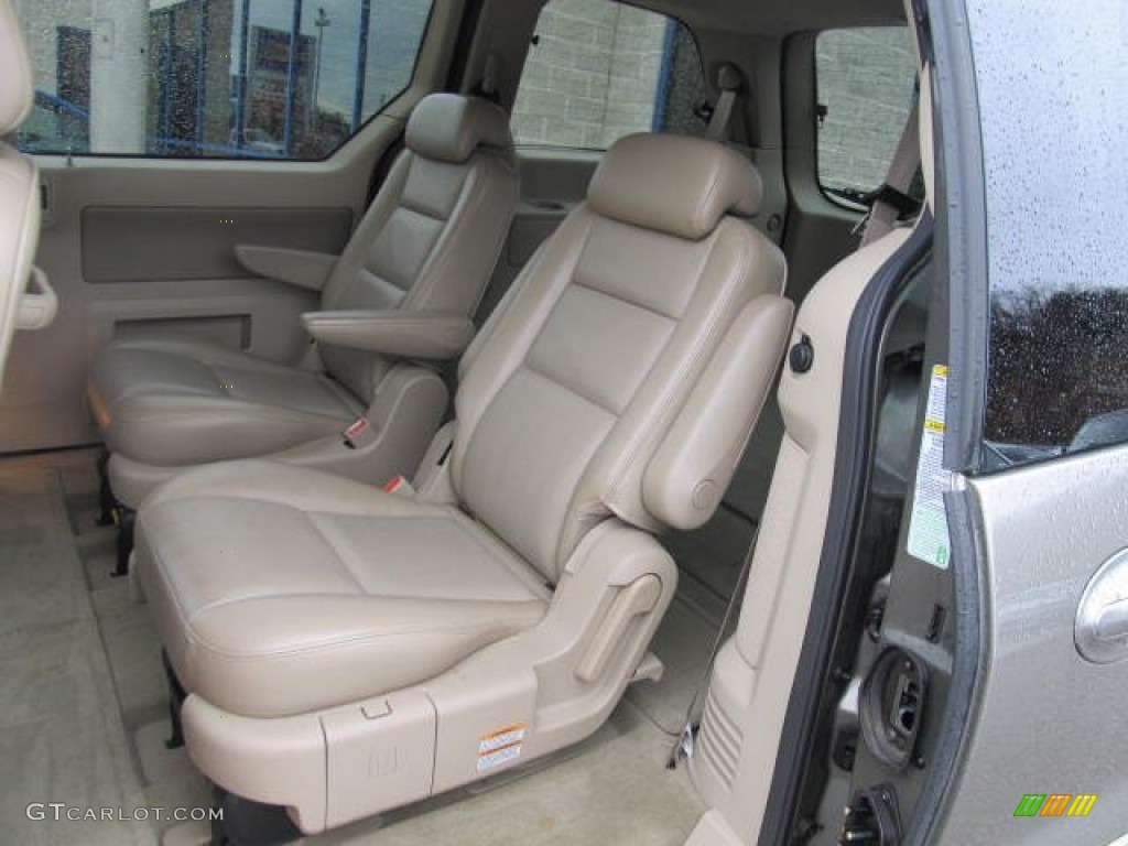Pebble Beige Interior 2004 Ford Freestar Limited Photo #59855179