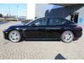 Black - Panamera 4 Photo No. 8