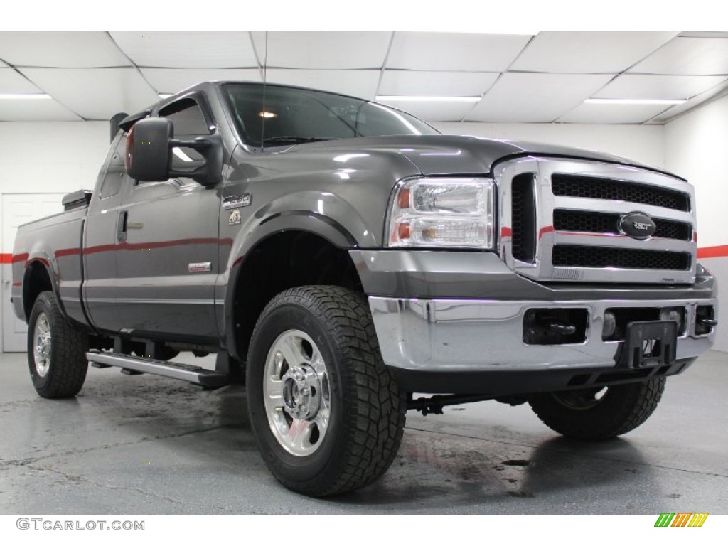 2006 F250 Super Duty Lariat SuperCab 4x4 - Dark Shadow Gray Metallic / Medium Flint photo #5