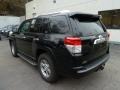 Black - 4Runner SR5 4x4 Photo No. 2
