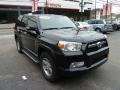 Black - 4Runner SR5 4x4 Photo No. 6
