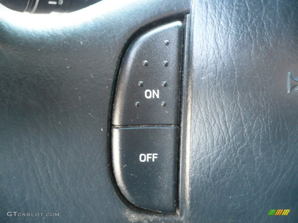 1999 Ford F150 XLT Extended Cab 4x4 Controls Photo #59861961