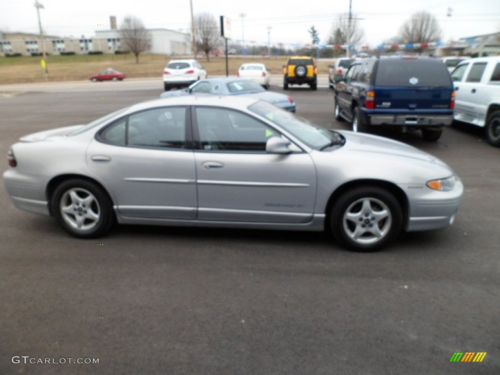 1999 Grand Prix GT Sedan - Silvermist Metallic / Graphite photo #2