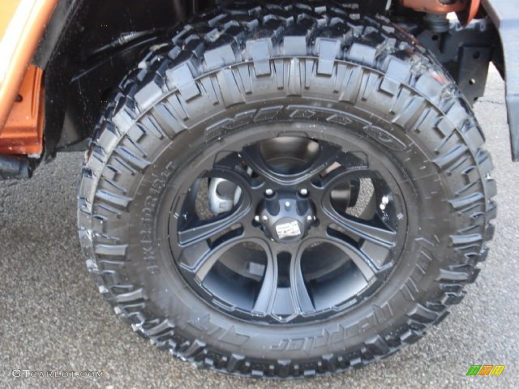 2011 Jeep Wrangler Unlimited Rubicon 4x4 Custom Wheels Photo #59863017