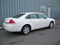 2007 White Chevrolet Impala LT  photo #3