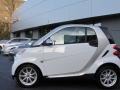 Crystal White - fortwo passion coupe Photo No. 12