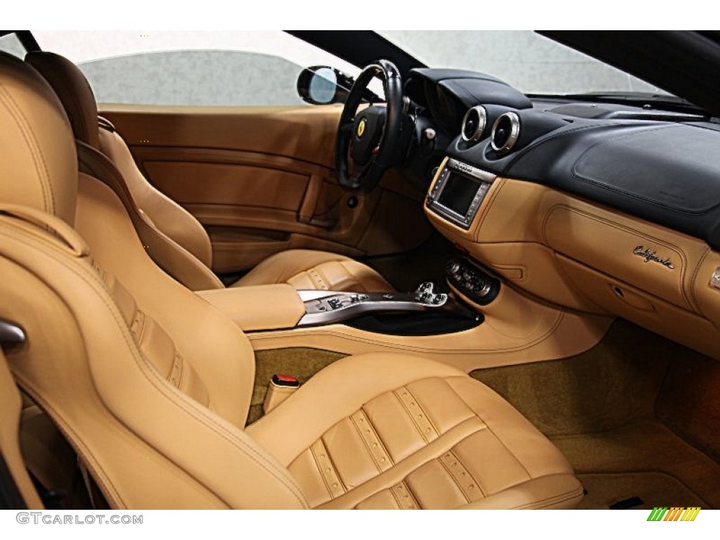 Crema Interior 2010 Ferrari California Standard California Model Photo #59865882
