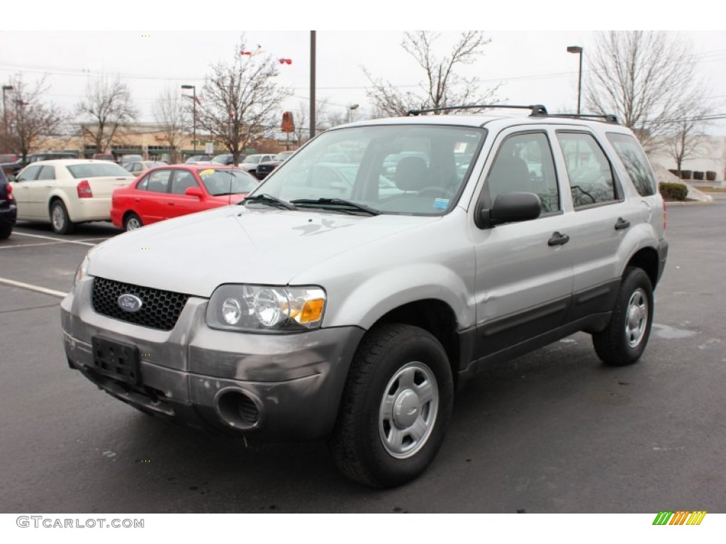 Silver Metallic Ford Escape