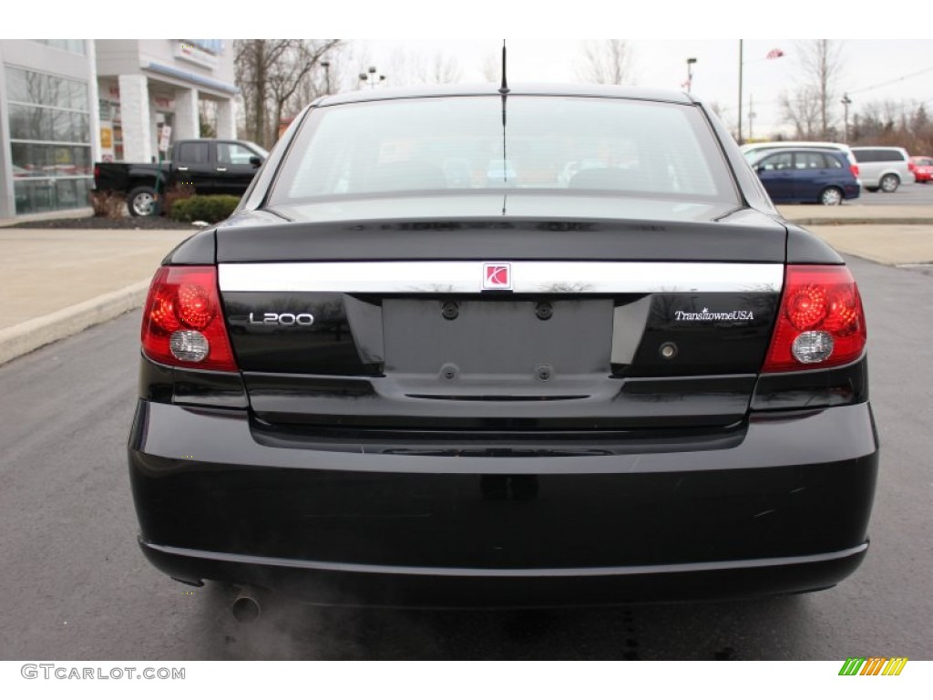 2003 L Series L200 Sedan - Black / Black photo #12
