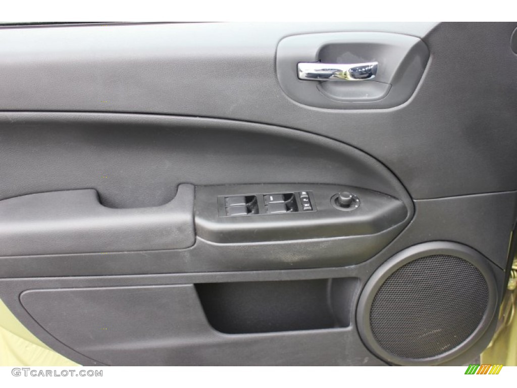 2010 Caliber SXT - Optic Green Metallic / Dark Slate Gray photo #7