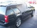 Black - Suburban 1500 LT Photo No. 4
