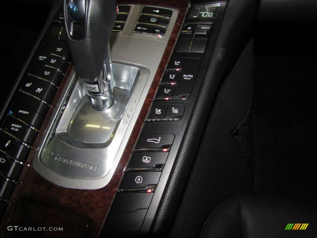 2010 Porsche Panamera S Controls Photo #59874203
